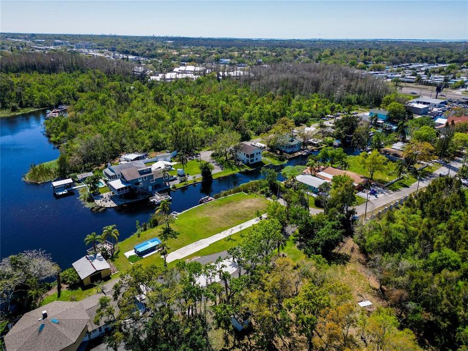 待售: $189,950 (0.15 acres)