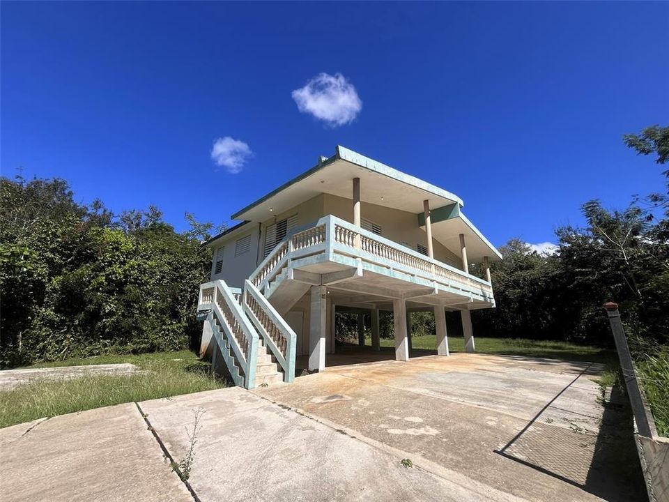 Recently Sold: $265,000 (3 beds, 2 baths, 1333 Square Feet)