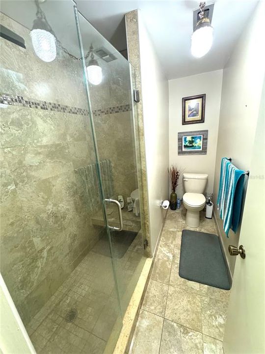 На продажу: $550,000 (2 спален, 2 ванн, 1900 Квадратных фут)