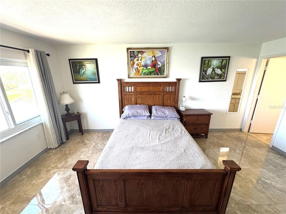 На продажу: $550,000 (2 спален, 2 ванн, 1900 Квадратных фут)