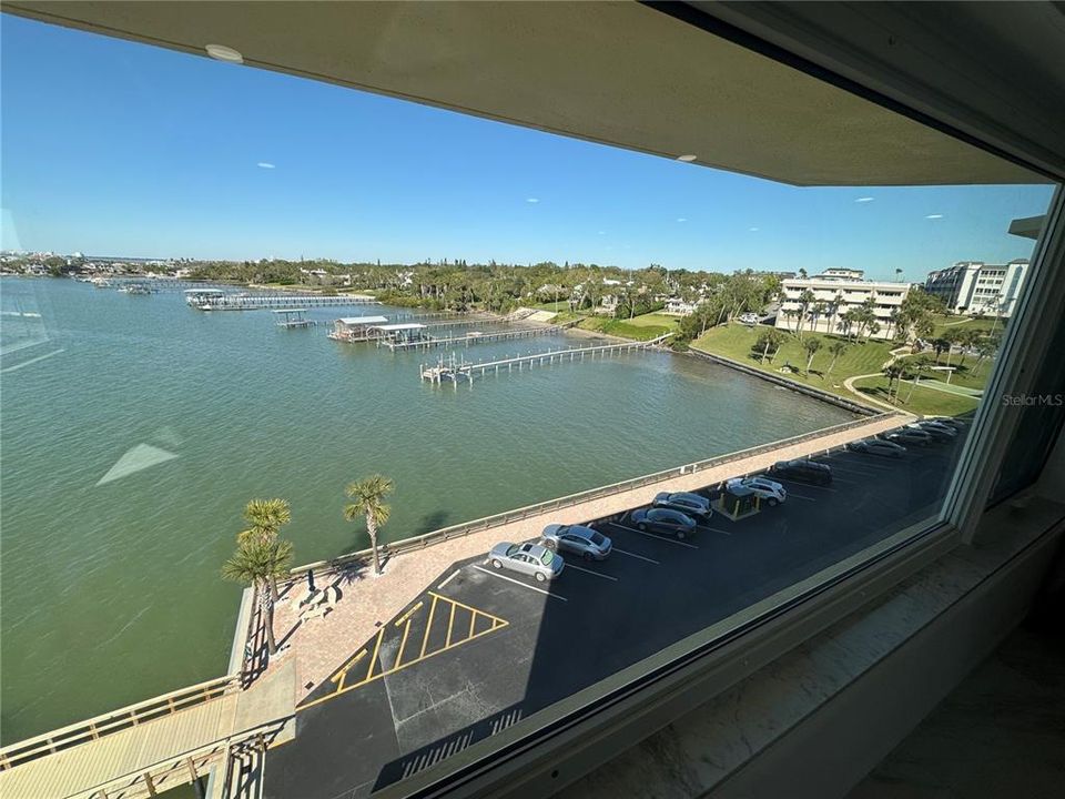 На продажу: $550,000 (2 спален, 2 ванн, 1900 Квадратных фут)