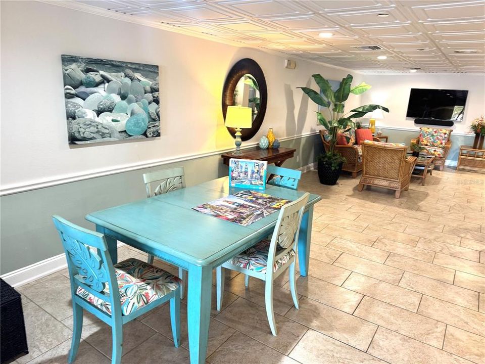 На продажу: $550,000 (2 спален, 2 ванн, 1900 Квадратных фут)