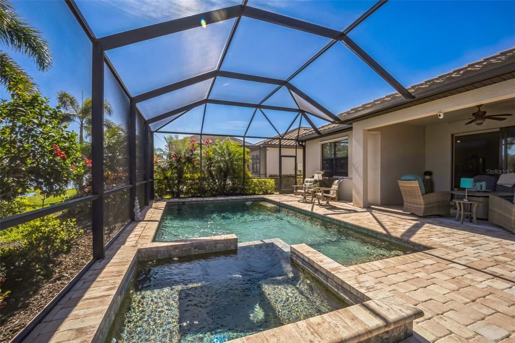 Active With Contract: $725,000 (3 beds, 3 baths, 2455 Square Feet)