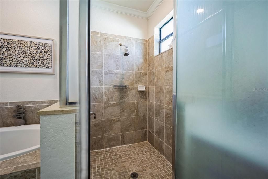 Active With Contract: $725,000 (3 beds, 3 baths, 2455 Square Feet)