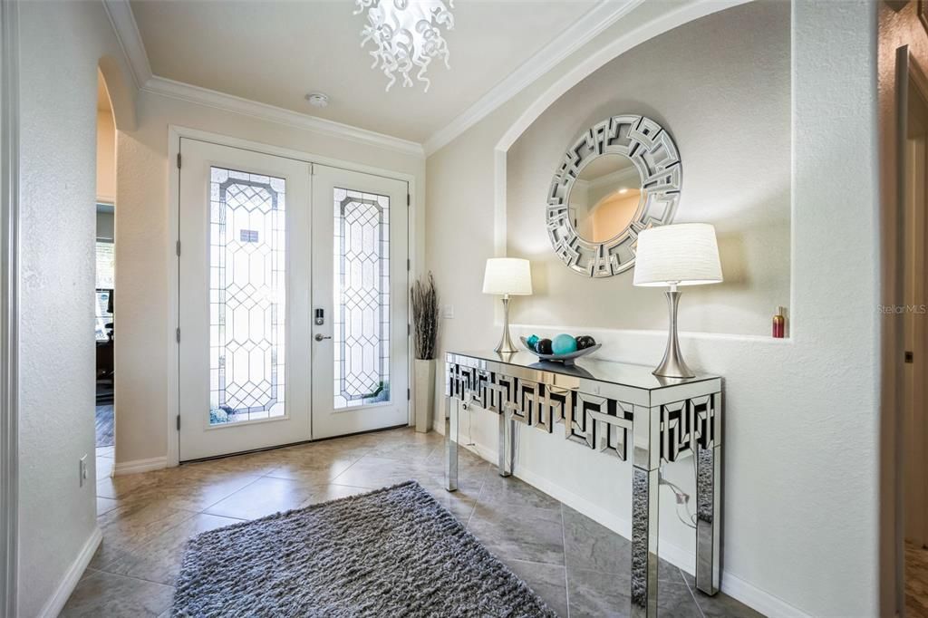 Active With Contract: $725,000 (3 beds, 3 baths, 2455 Square Feet)