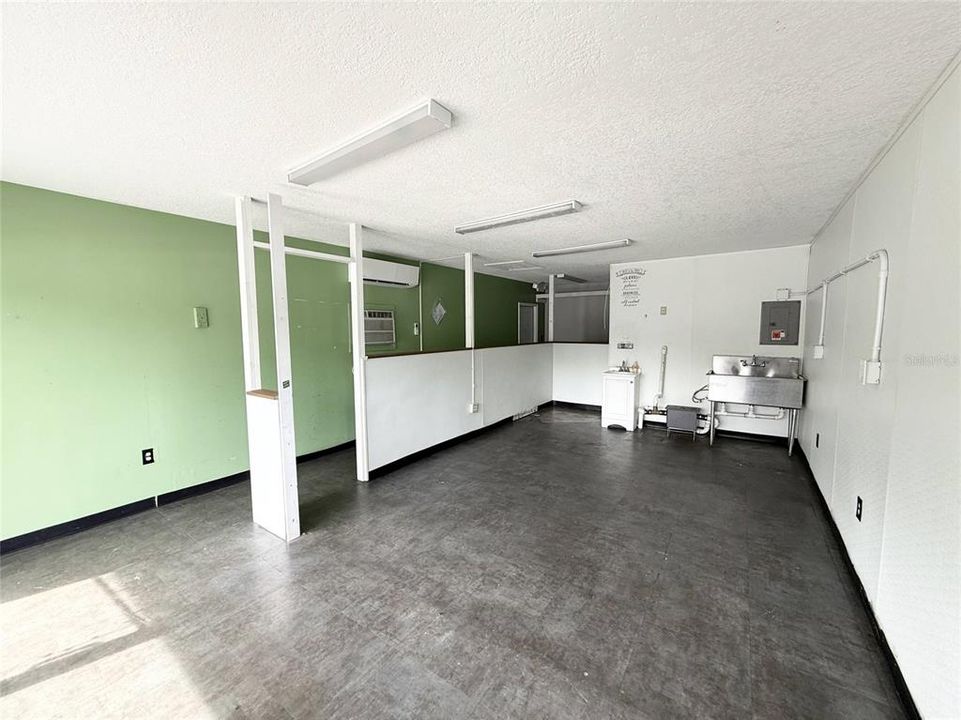 For Sale: $111,160 (0 beds, 0 baths, 5558 Square Feet)