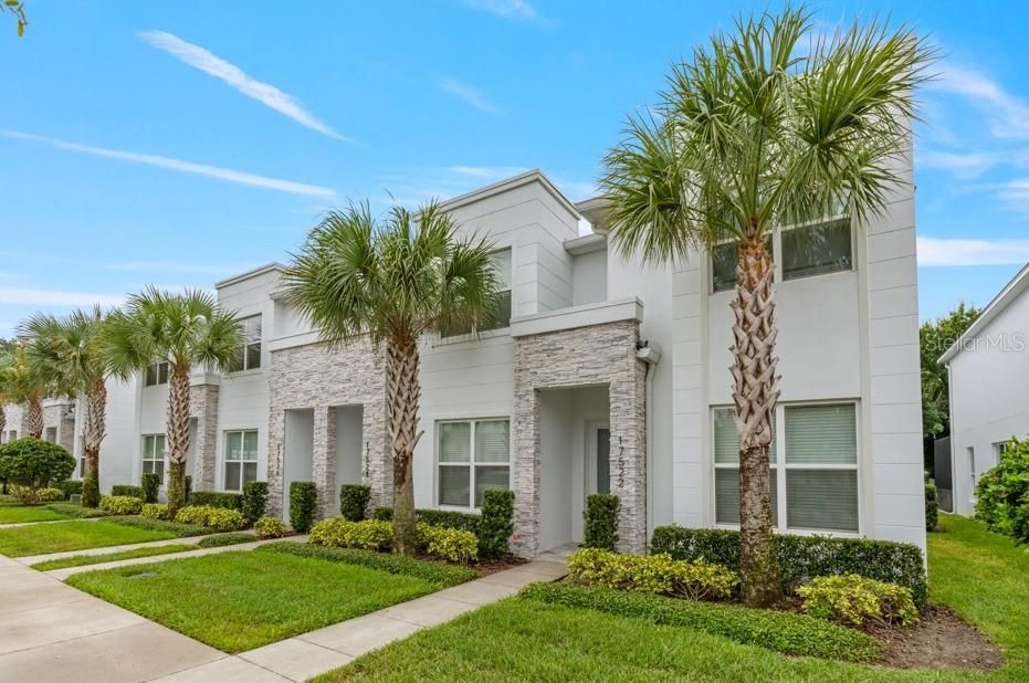 For Sale: $439,000 (4 beds, 3 baths, 1888 Square Feet)