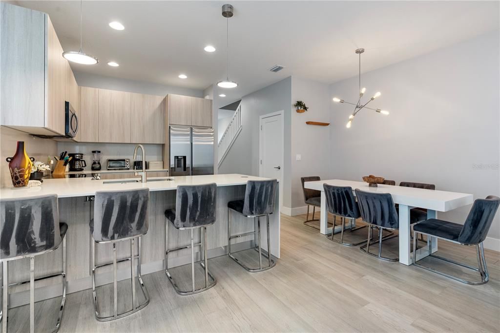 For Sale: $439,000 (4 beds, 3 baths, 1888 Square Feet)