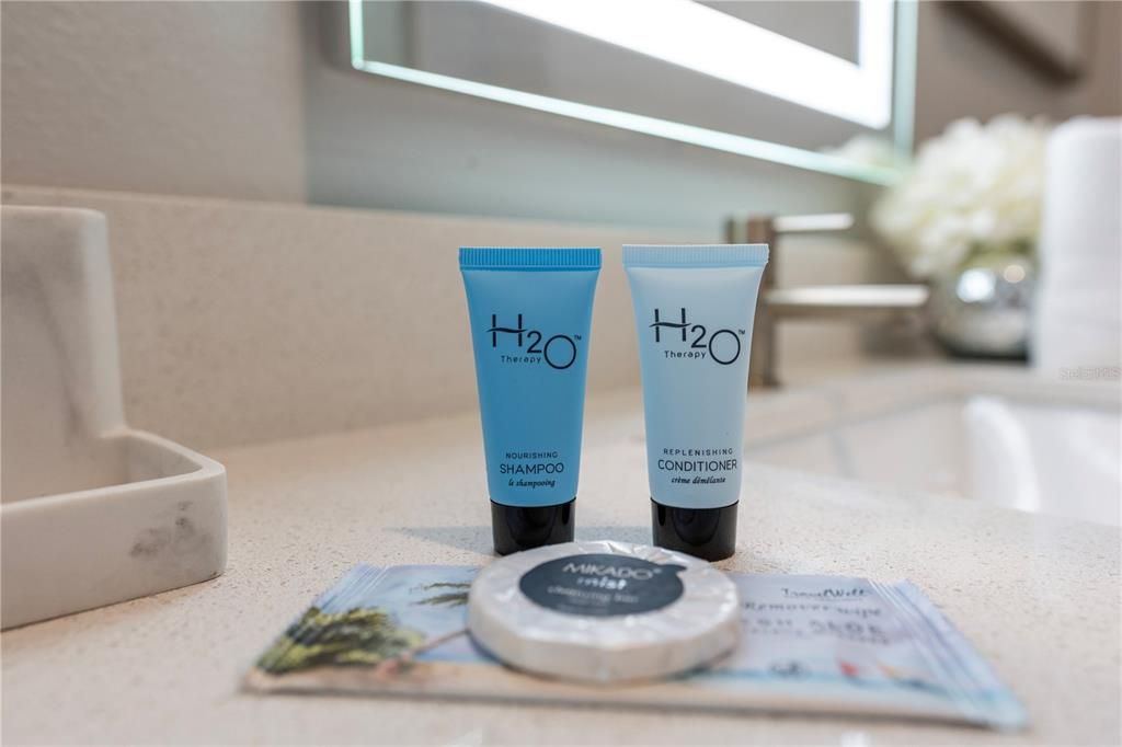 For Sale: $439,000 (4 beds, 3 baths, 1888 Square Feet)