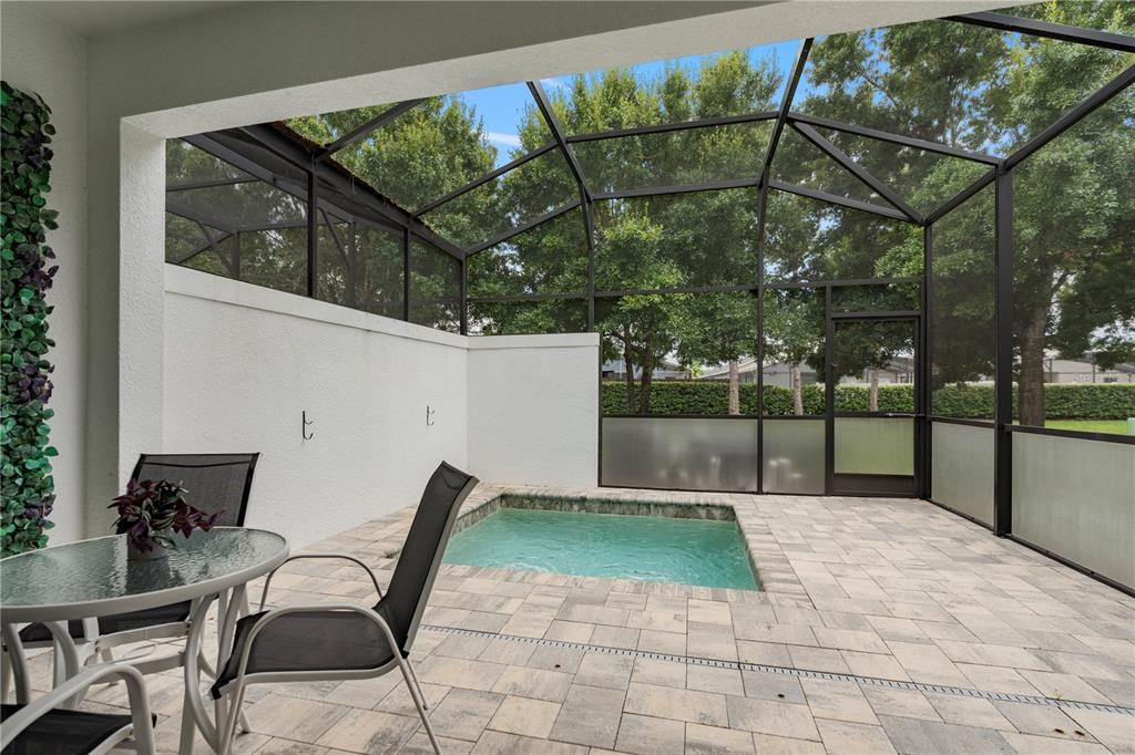 For Sale: $439,000 (4 beds, 3 baths, 1888 Square Feet)