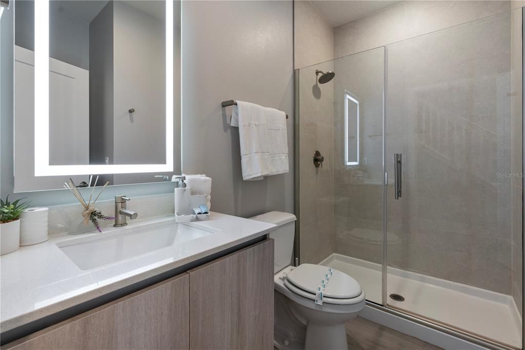 For Sale: $439,000 (4 beds, 3 baths, 1888 Square Feet)