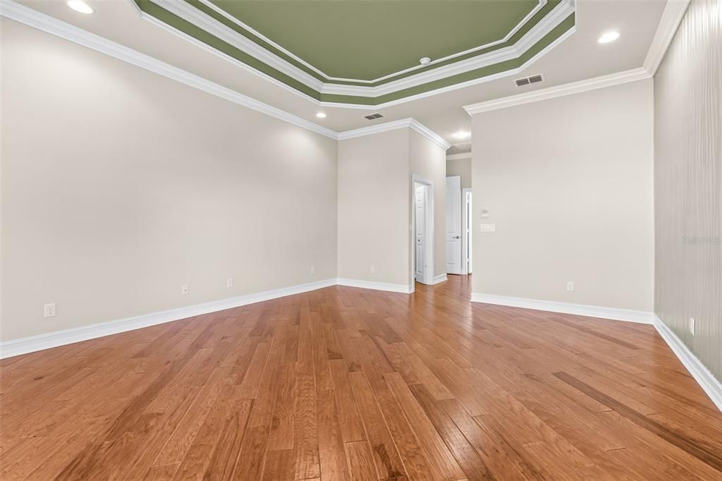 For Sale: $785,000 (3 beds, 3 baths, 2689 Square Feet)