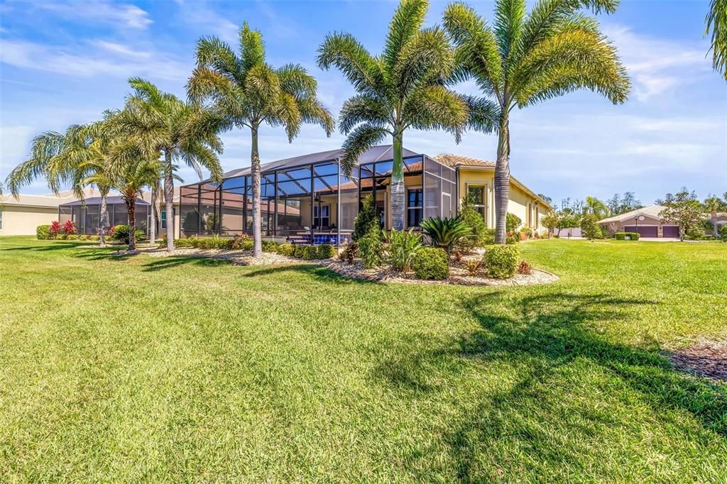 For Sale: $785,000 (3 beds, 3 baths, 2689 Square Feet)