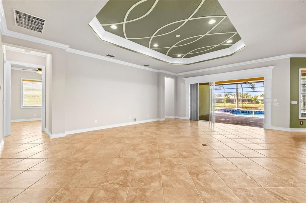 For Sale: $785,000 (3 beds, 3 baths, 2689 Square Feet)