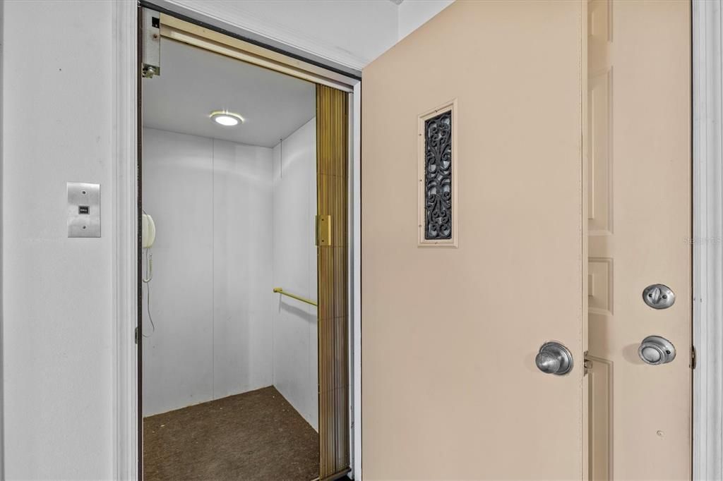 На продажу: $474,900 (3 спален, 3 ванн, 1400 Квадратных фут)