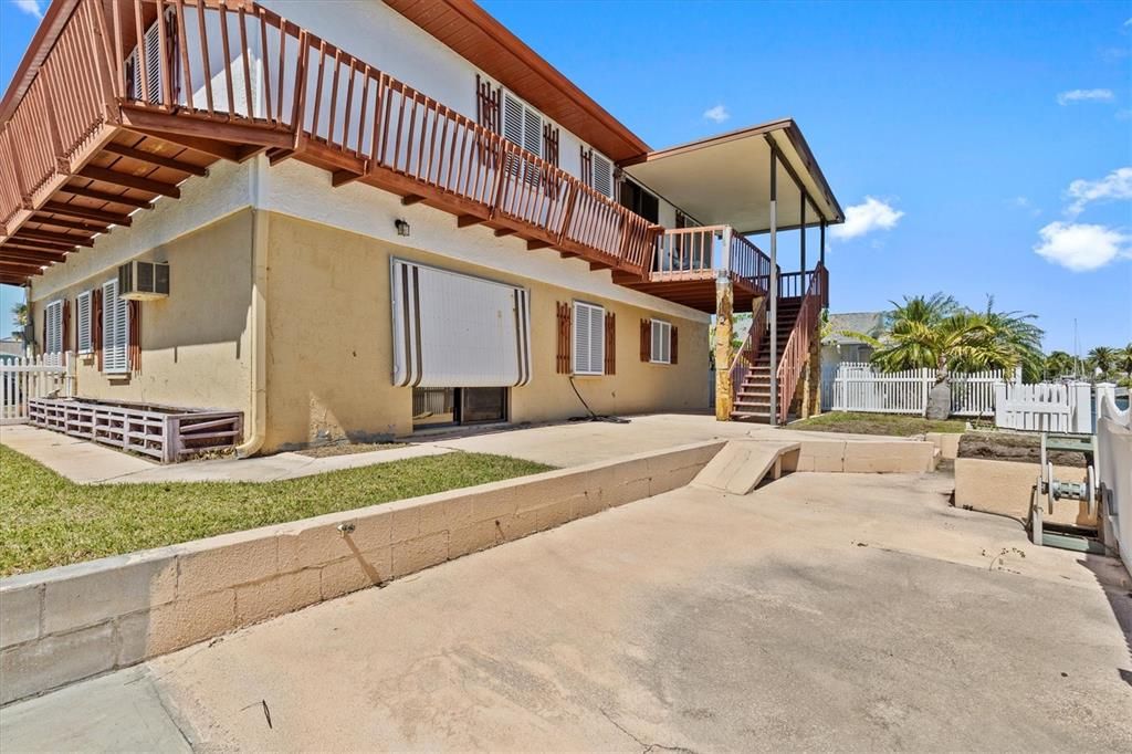 На продажу: $474,900 (3 спален, 3 ванн, 1400 Квадратных фут)