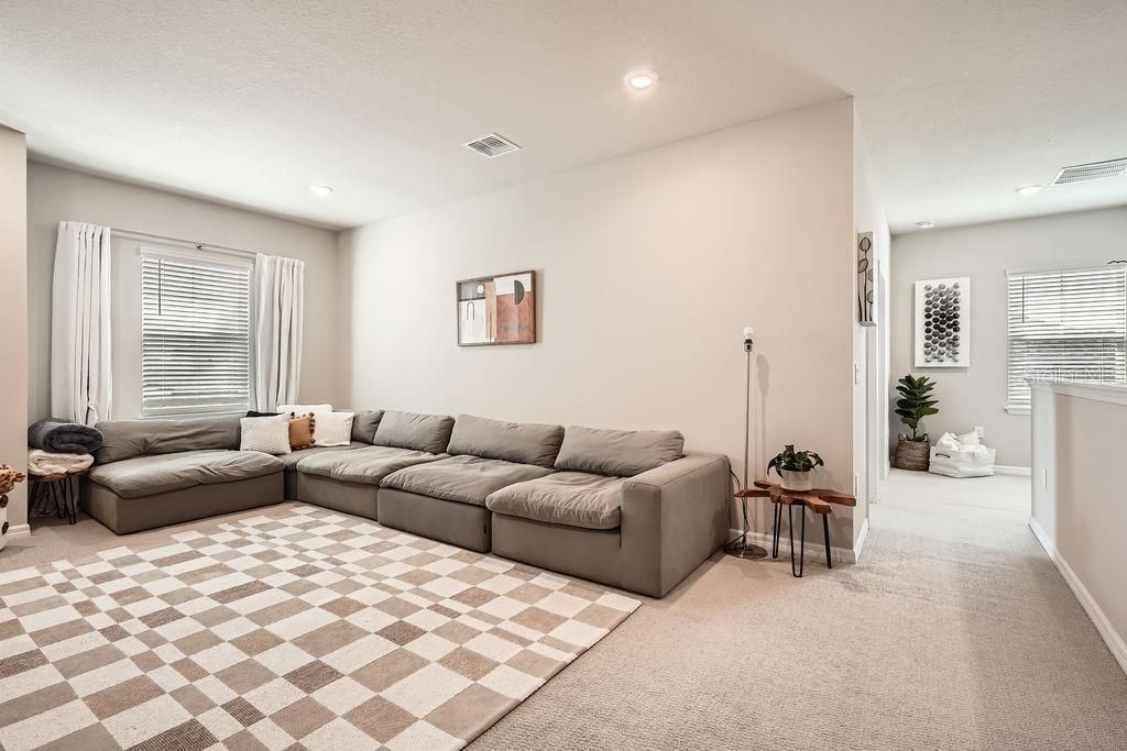 En Venta: $625,000 (5 camas, 3 baños, 2680 Pies cuadrados)