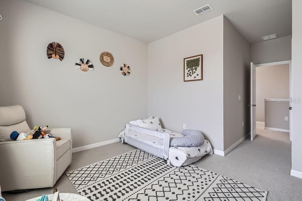 En Venta: $625,000 (5 camas, 3 baños, 2680 Pies cuadrados)