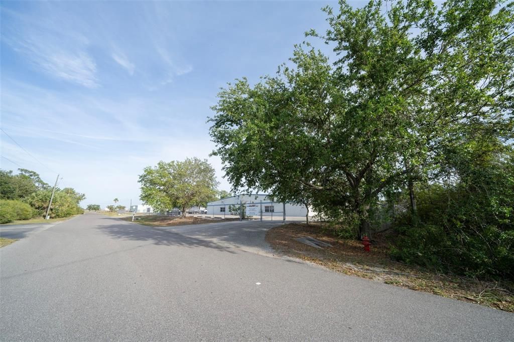 最近售出: $2,950,000 (0 贝兹, 0 浴室, 1856 平方英尺)