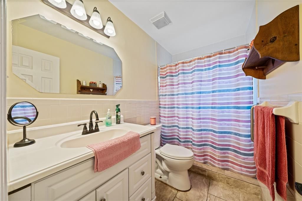 For Sale: $650,000 (5 beds, 4 baths, 3154 Square Feet)