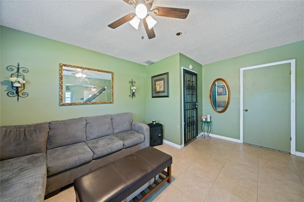 For Sale: $650,000 (5 beds, 4 baths, 3154 Square Feet)