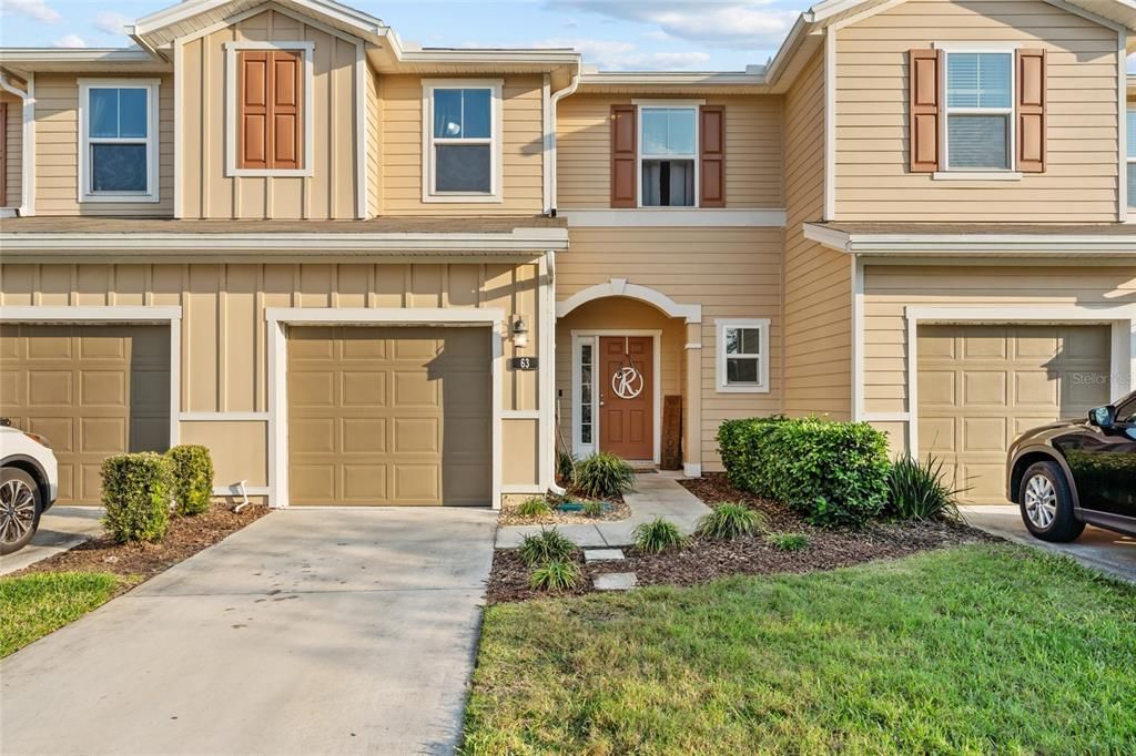 Recently Sold: $255,000 (3 beds, 2 baths, 1687 Square Feet)