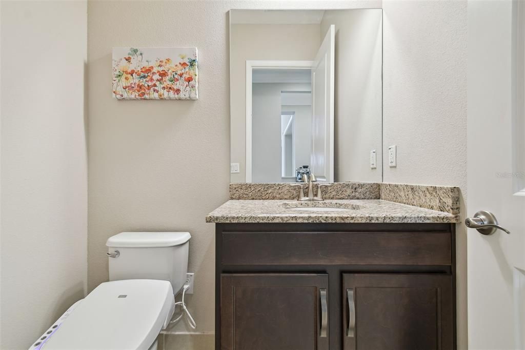 На продажу: $1,359,000 (5 спален, 5 ванн, 4472 Квадратных фут)