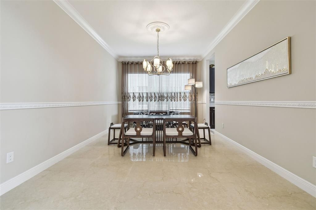 На продажу: $1,359,000 (5 спален, 5 ванн, 4472 Квадратных фут)