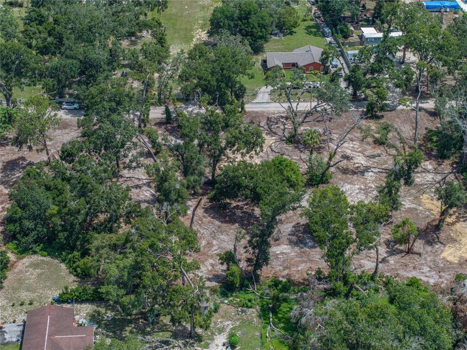 На продажу: $375,000 (3.07 acres)