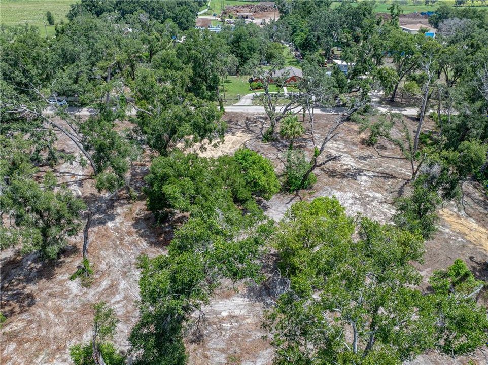 На продажу: $375,000 (3.07 acres)