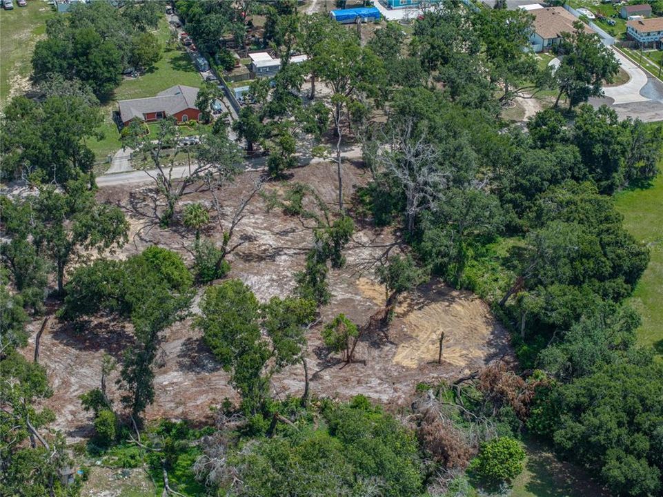 На продажу: $375,000 (3.07 acres)