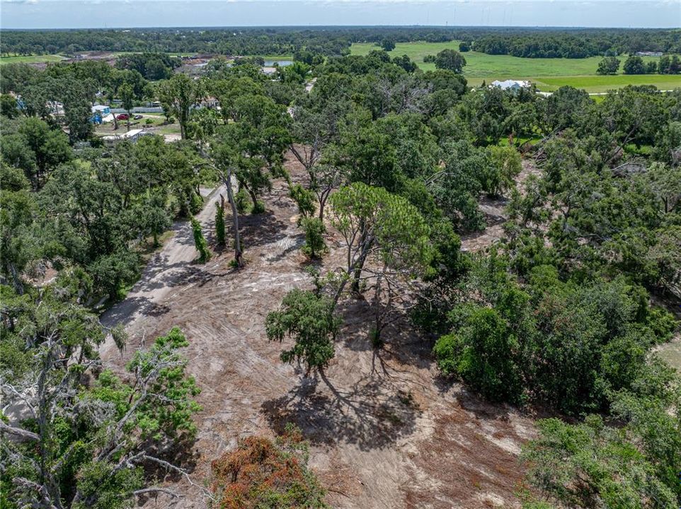 На продажу: $375,000 (3.07 acres)