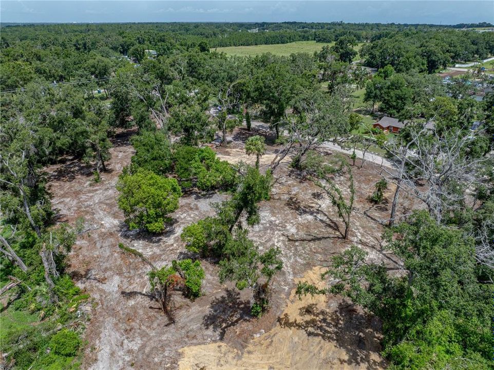 На продажу: $375,000 (3.07 acres)