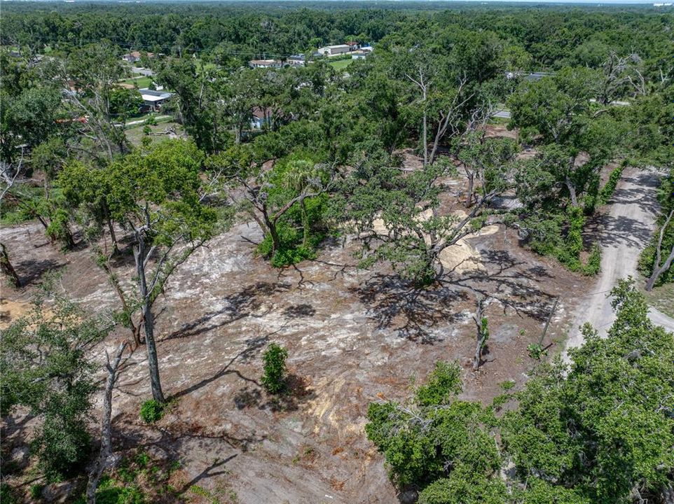 На продажу: $375,000 (3.07 acres)