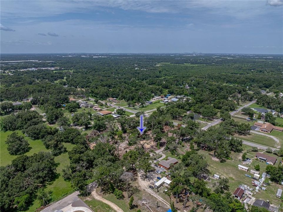 На продажу: $375,000 (3.07 acres)