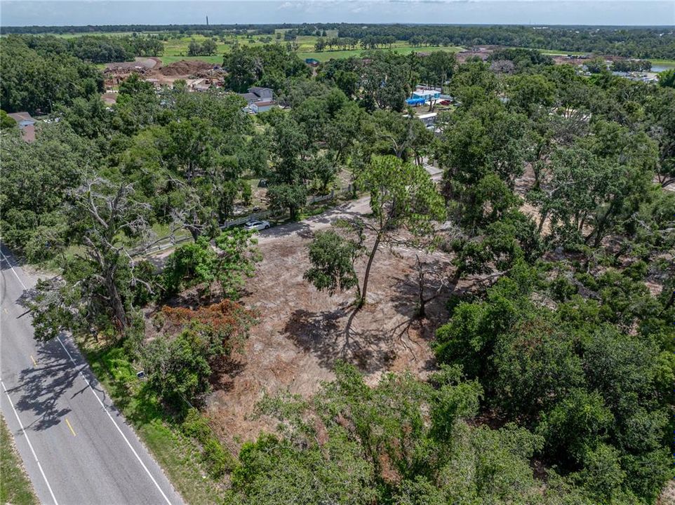 На продажу: $375,000 (3.07 acres)