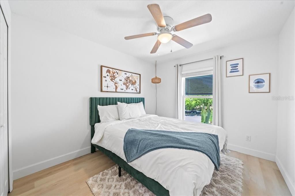 En Venta: $385,000 (3 camas, 2 baños, 1945 Pies cuadrados)