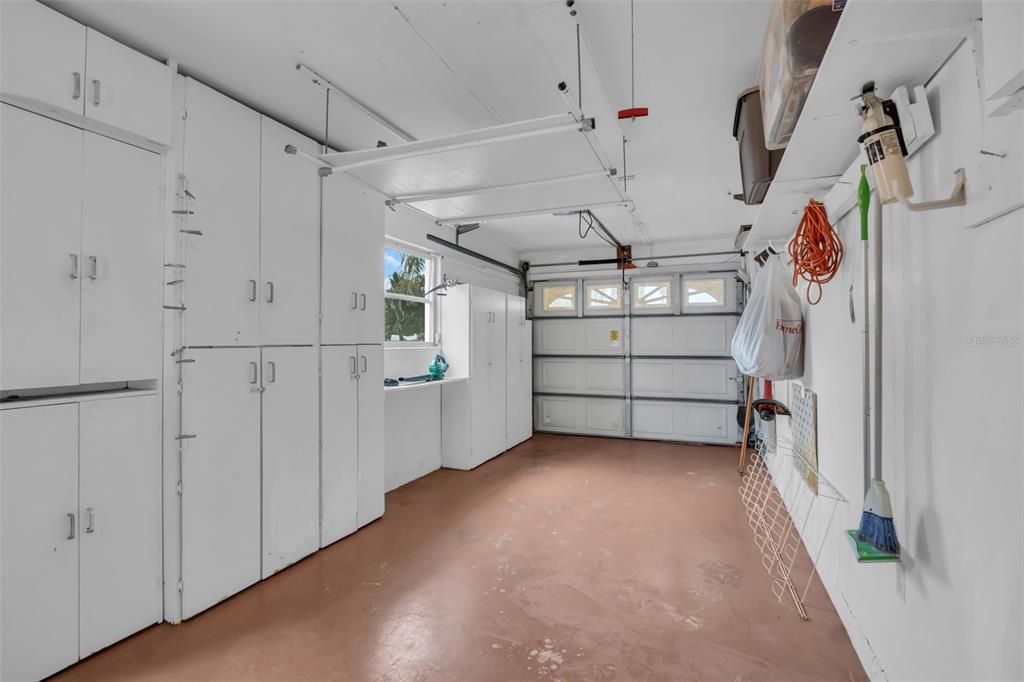 For Sale: $399,000 (2 beds, 2 baths, 1578 Square Feet)