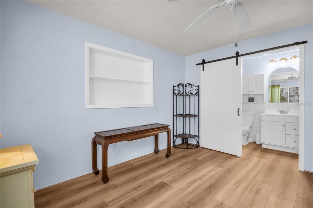 For Sale: $399,000 (2 beds, 2 baths, 1578 Square Feet)