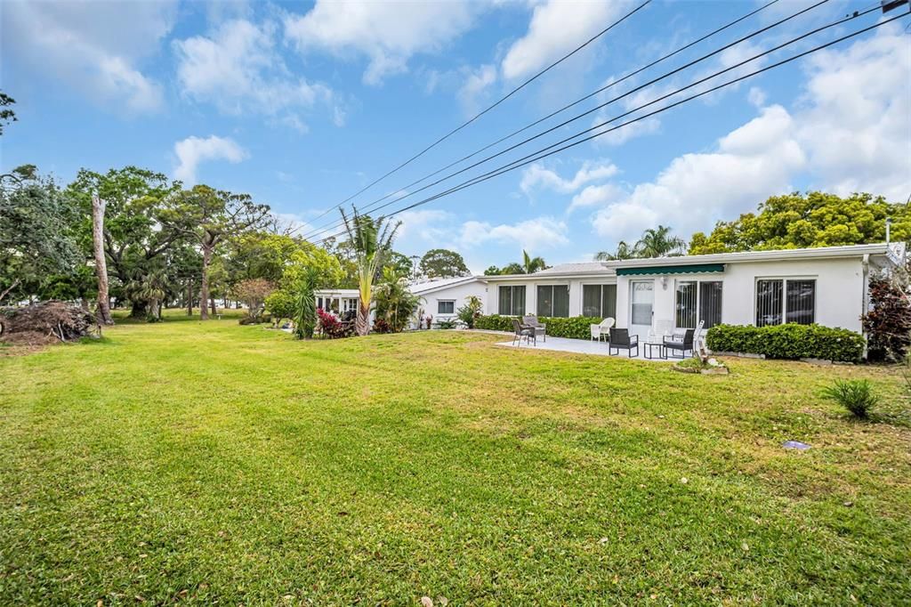 For Sale: $399,000 (2 beds, 2 baths, 1578 Square Feet)