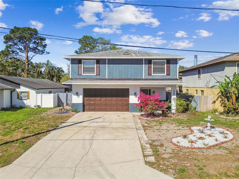 Recently Sold: $499,999 (3 beds, 2 baths, 1905 Square Feet)