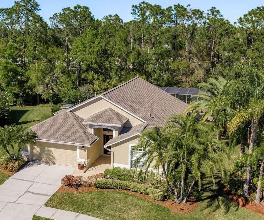 Vendido Recientemente: $679,900 (4 camas, 2 baños, 2083 Pies cuadrados)