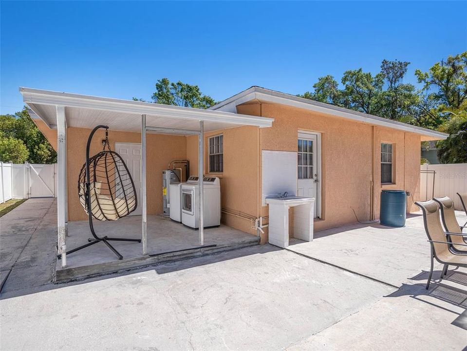 待售: $519,900 (4 贝兹, 2 浴室, 1455 平方英尺)