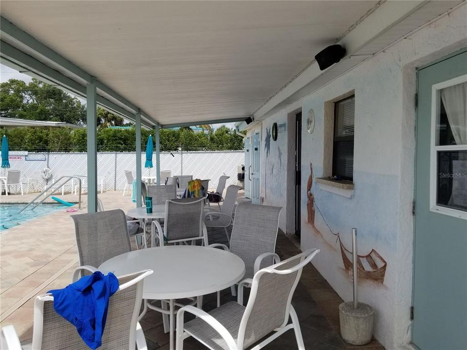 Active With Contract: $129,000 (2 beds, 2 baths, 1152 Square Feet)