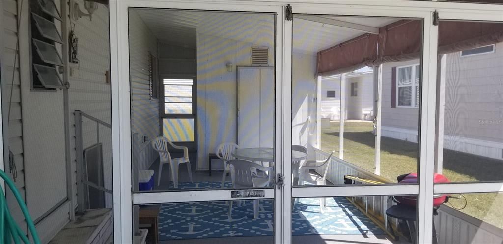 Active With Contract: $129,000 (2 beds, 2 baths, 1152 Square Feet)