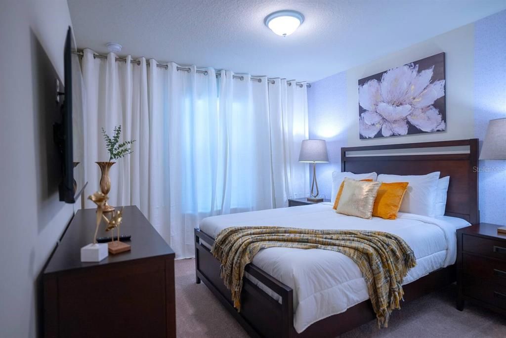 For Sale: $514,990 (5 beds, 4 baths, 2263 Square Feet)