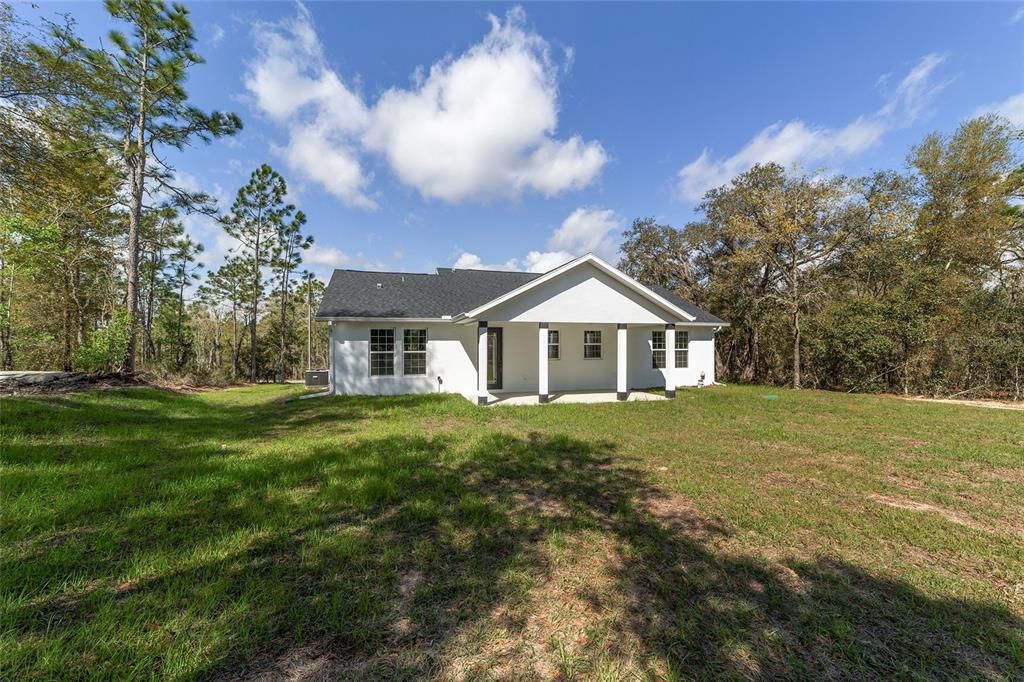 For Sale: $294,999 (3 beds, 2 baths, 1640 Square Feet)