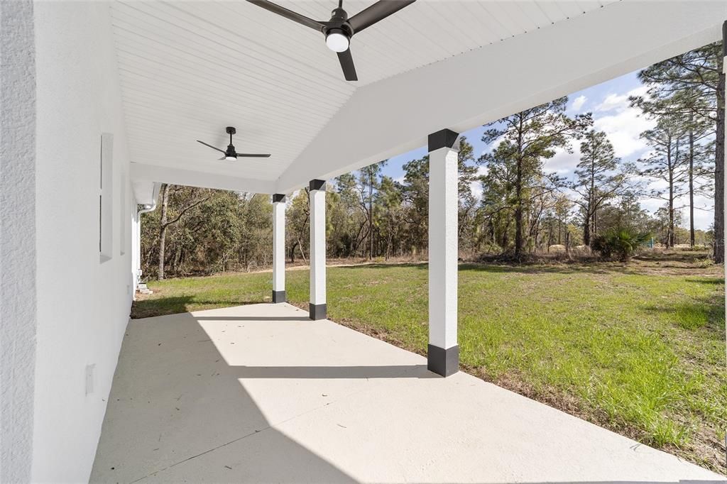 For Sale: $294,999 (3 beds, 2 baths, 1640 Square Feet)