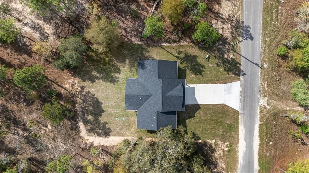 For Sale: $294,999 (3 beds, 2 baths, 1640 Square Feet)