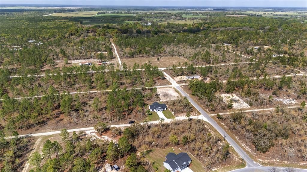 Activo con contrato: $282,500 (3 camas, 2 baños, 1640 Pies cuadrados)